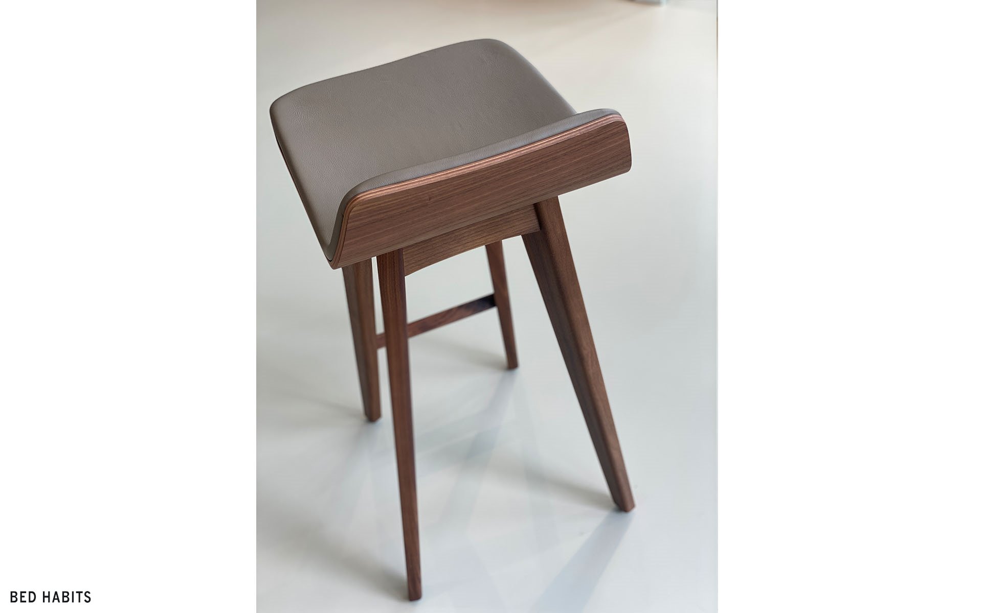 Barkruk Morph Bed Habits 12